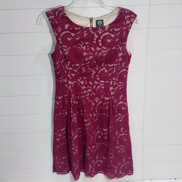 Vince Camuto Dresses & Skirts - Vince Camuto Women's Lace Dress Size 10 Fuschia Floral Lined Pockets Nude Lining